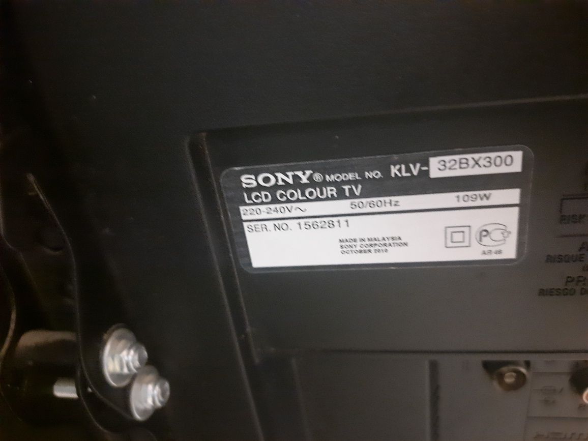 Телевізор Sony klv-32bx300