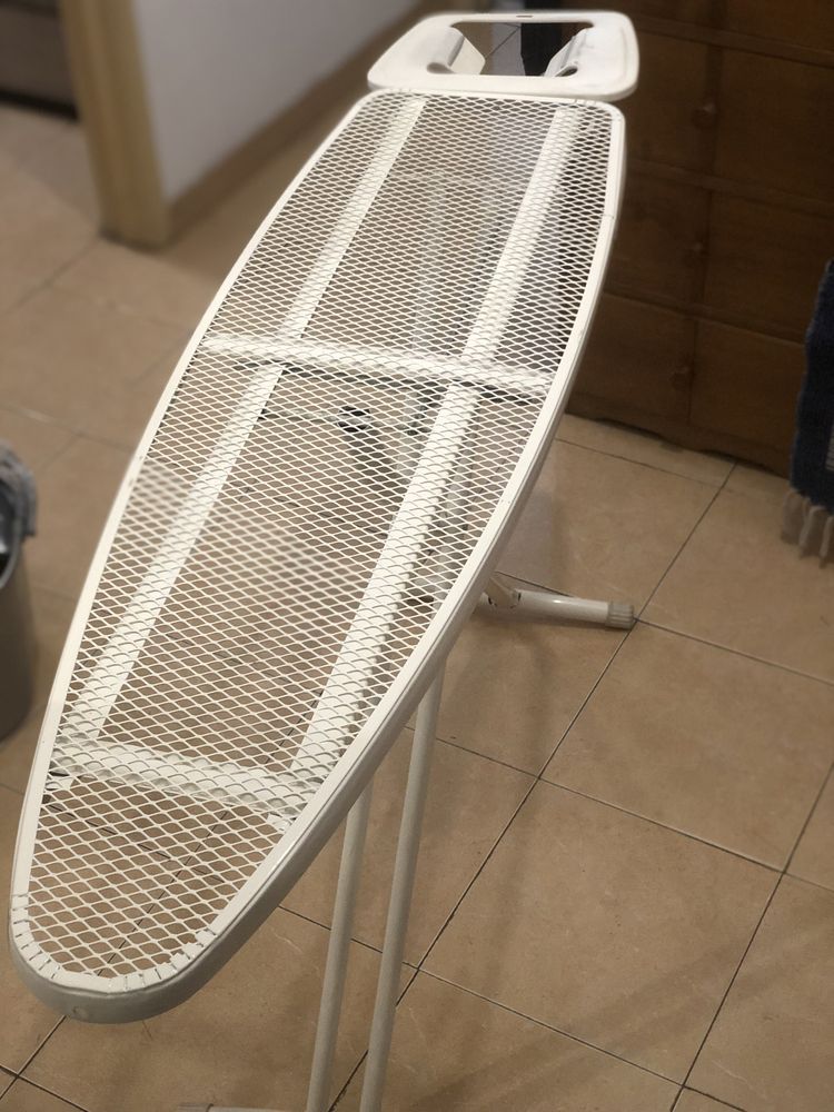 Tábua de engomar 120x36 sem roupa