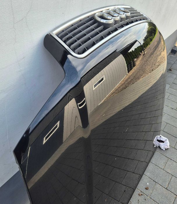 Maska z grillem Audi A4 B6 LY9B