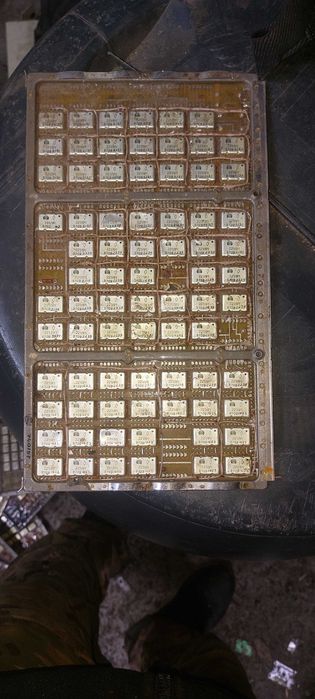 Куплю ПЛАТИ дорого