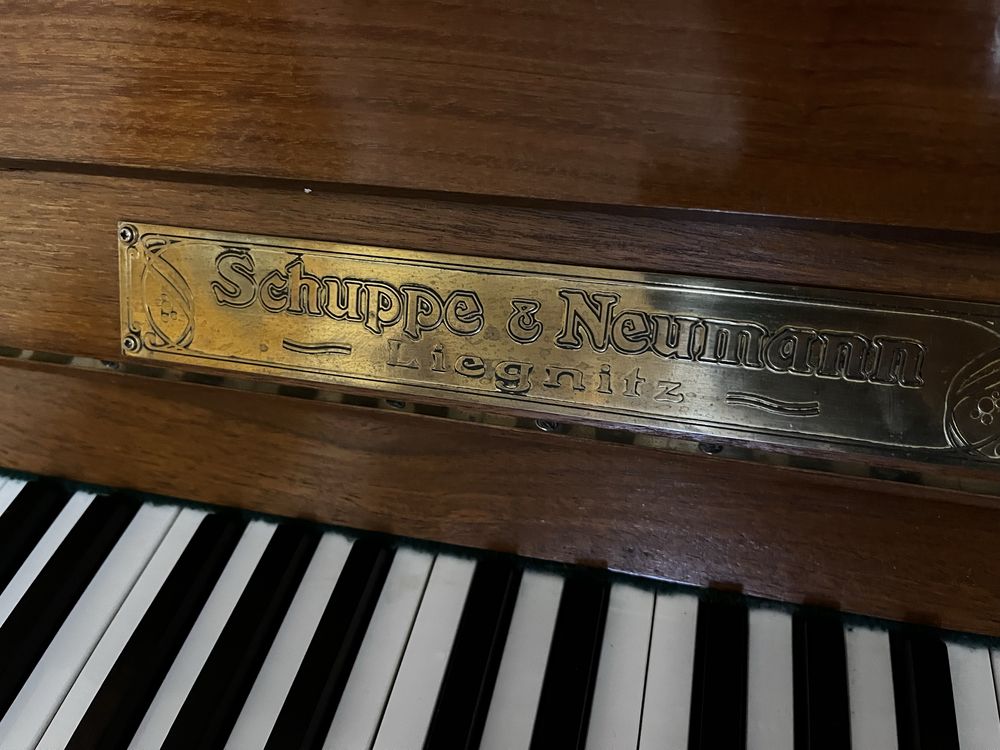 Pianino Schuppe & Neumann Liegnitz 1926r.