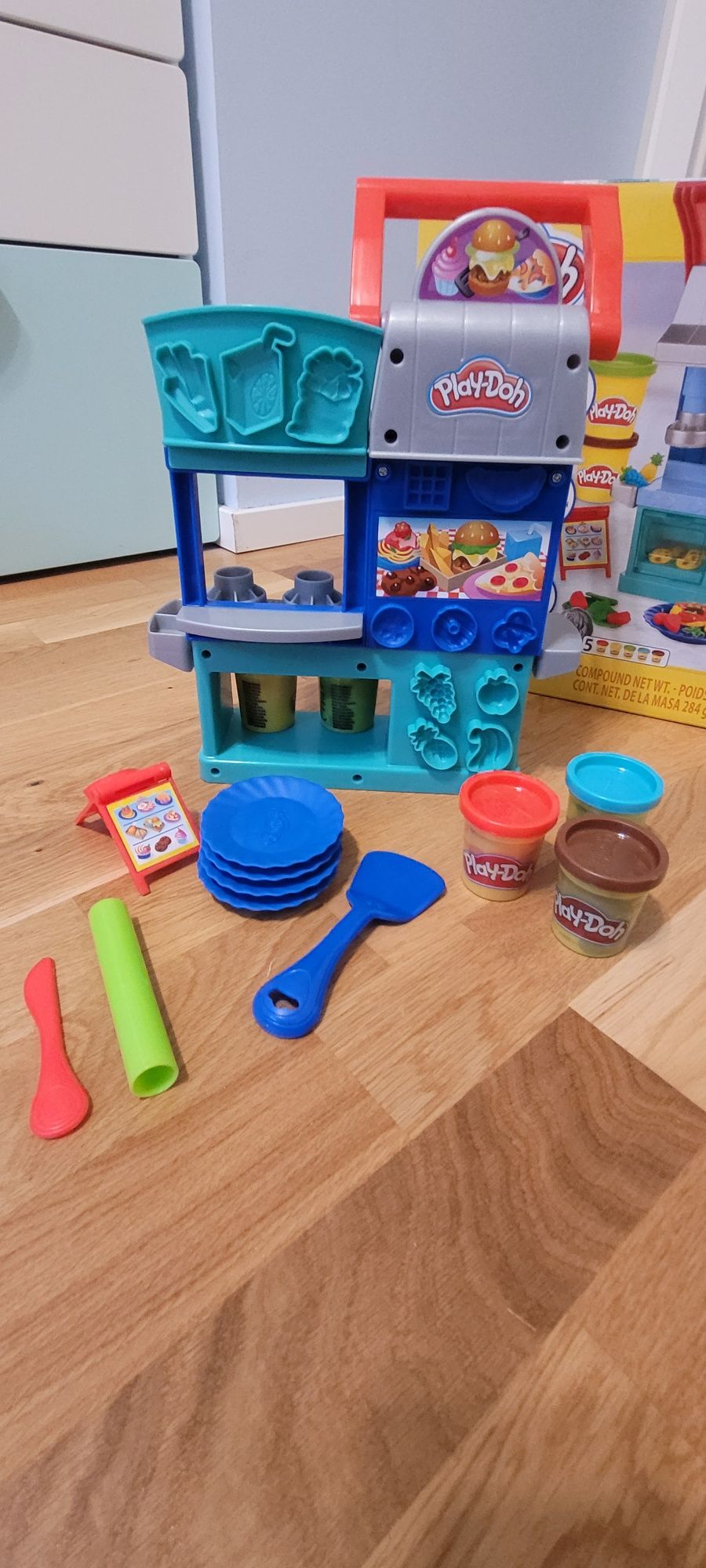 Play-Doh Kitchen kuchnia zestaw ciastolina restauracja