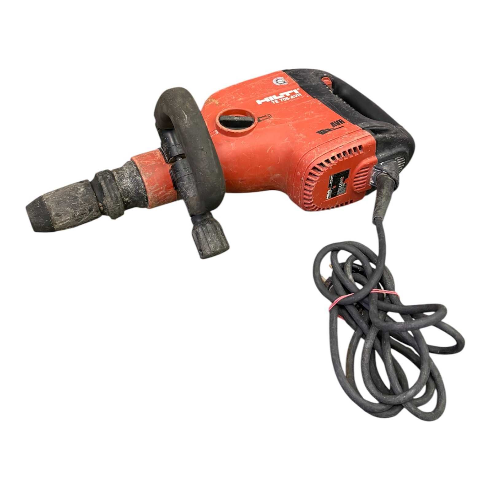 Młot wyburzeniowy Hilti TE 706 AVR z walizką i dłutami