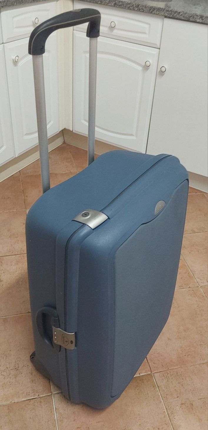 MALA DE VIAGEM DE PORÃO,SAMSONITE.Casa,Viagem,Quarto,Arrumação,Passeio