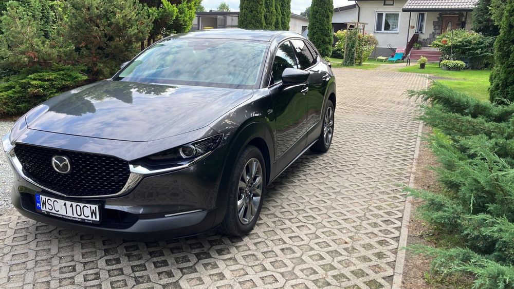 Sprzedam Mazde CX-30 skyactiv 2.0 M-Hybrid