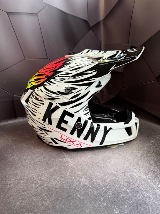 Мотошолом Agv  Shark Hjc shoei Scorpion Xlite  Ruroc Nolan rpha pista