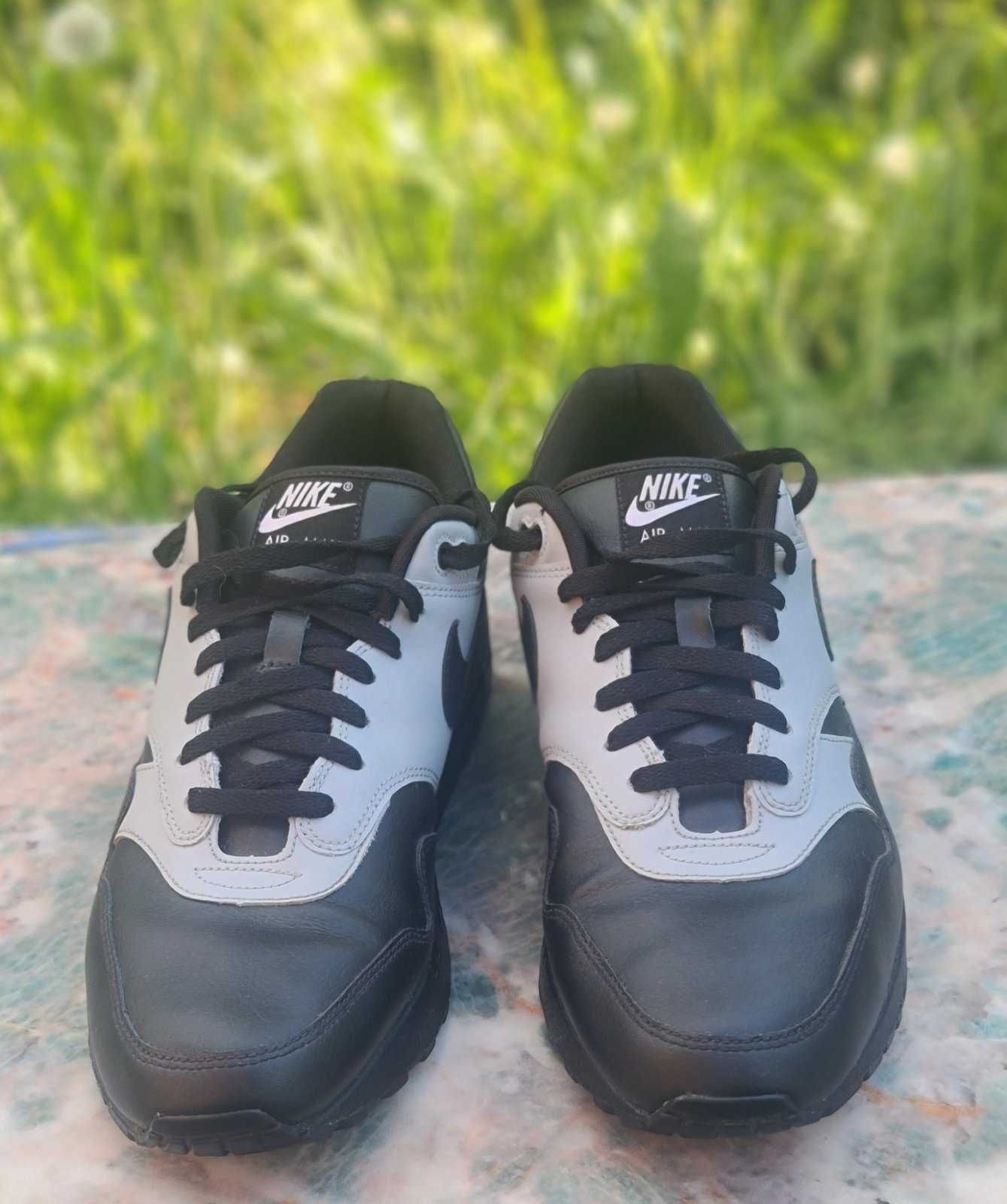 Кросівки Nike Air Max 1  кросовки 45 .5 стелька 29.5 оригинал найк