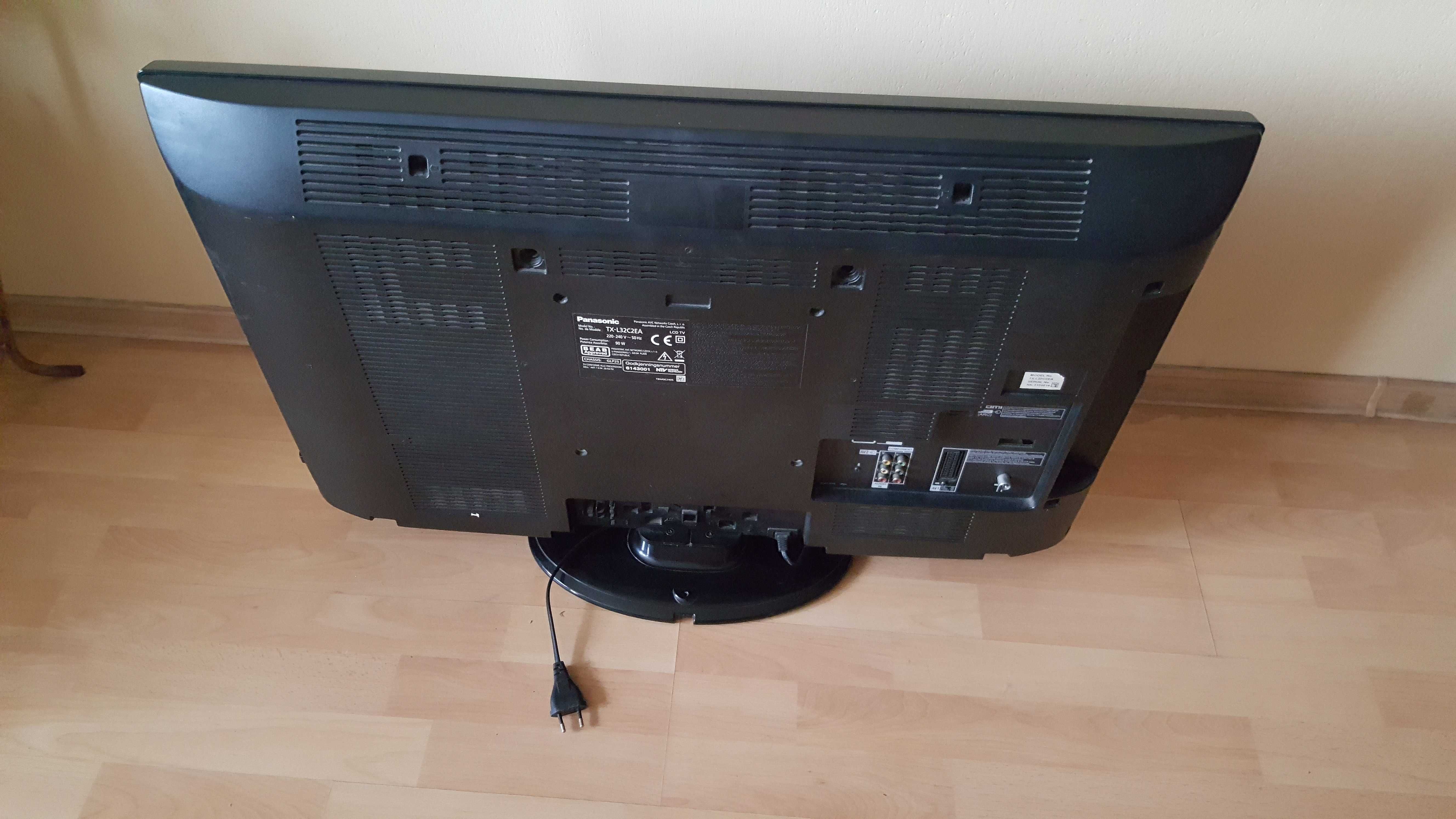 Telewizor LCD Panasonic TX-L32C20EA sprawny z pilotem