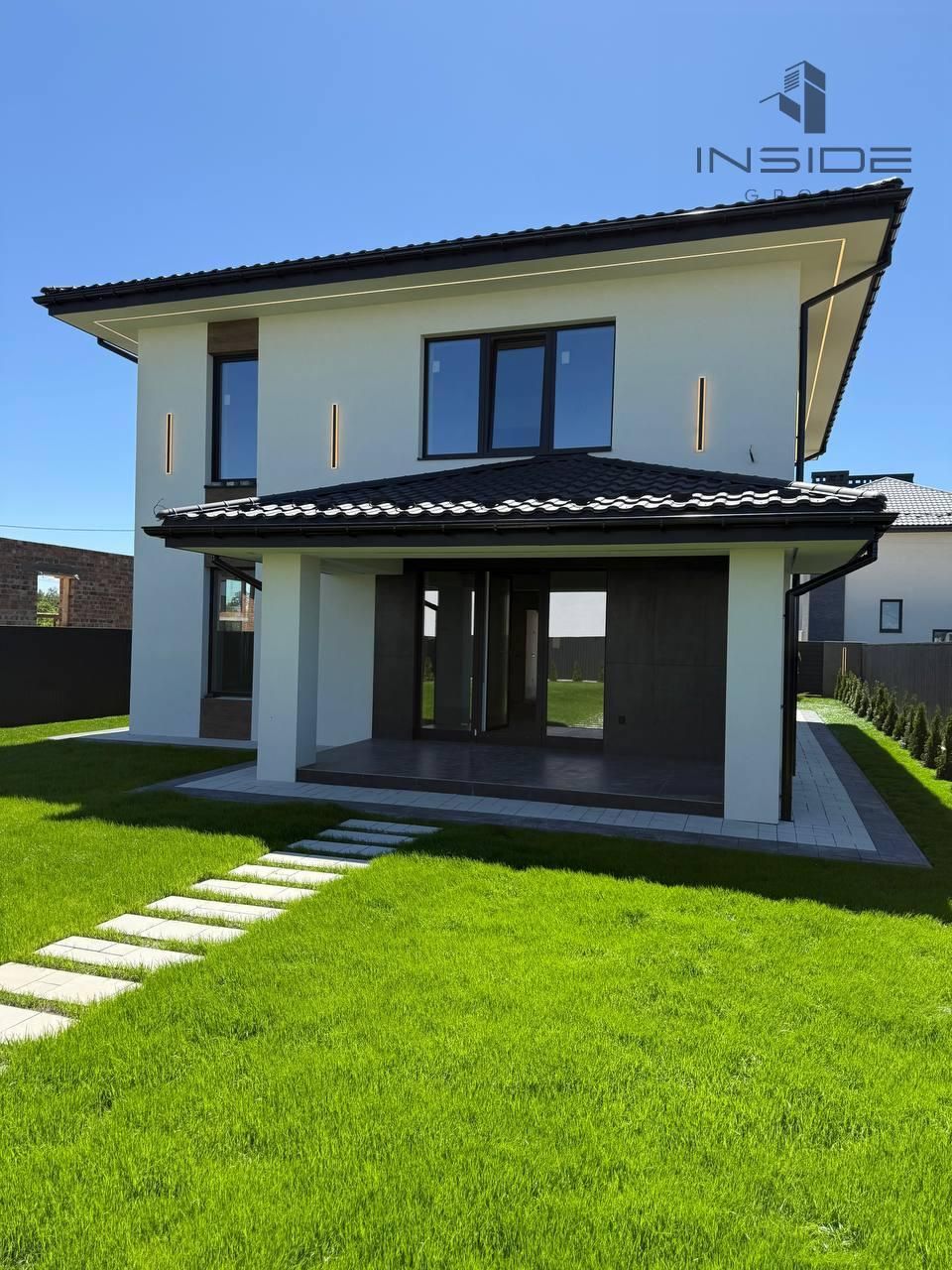 Продаж сучасного просторого будинку  в Крихівцях