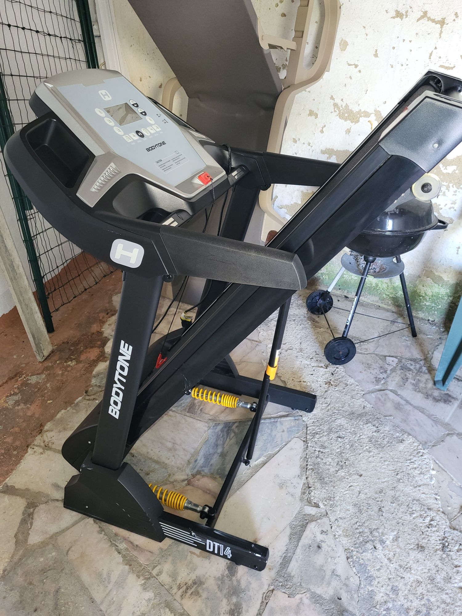 Passadeira elétrica Bodytone treadmill dt14