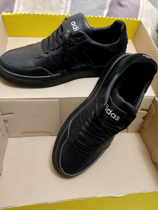 Кросівки,розмір 40