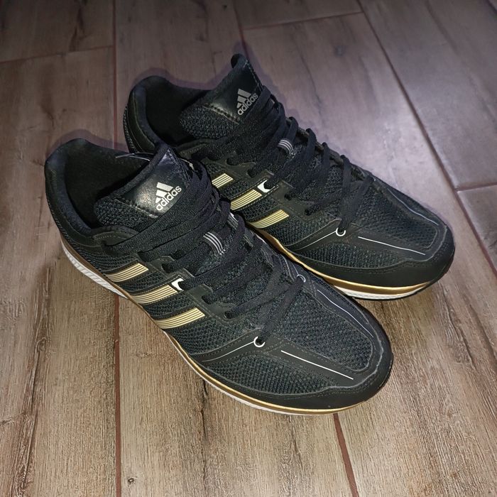 Кроссовки Adidas