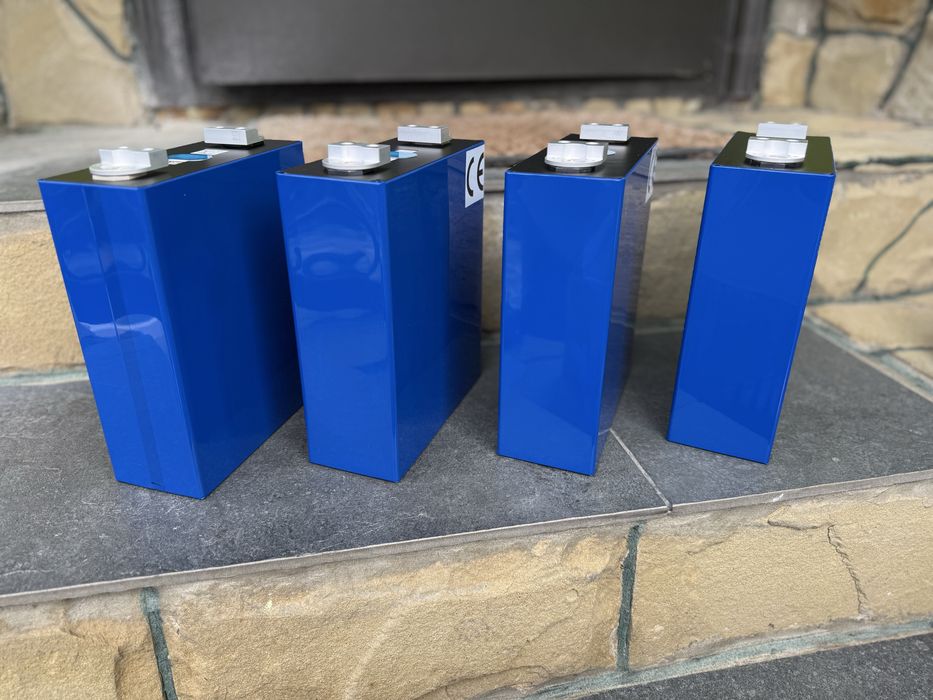 Акумулятор LiFePo4 комірки EVE MB31 314ah 3.2v 8 штук (8квт 24в)