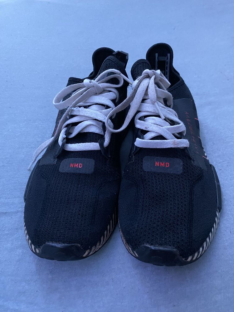 adidas NMD_R1 V2 Dazzle Pack - Core Black