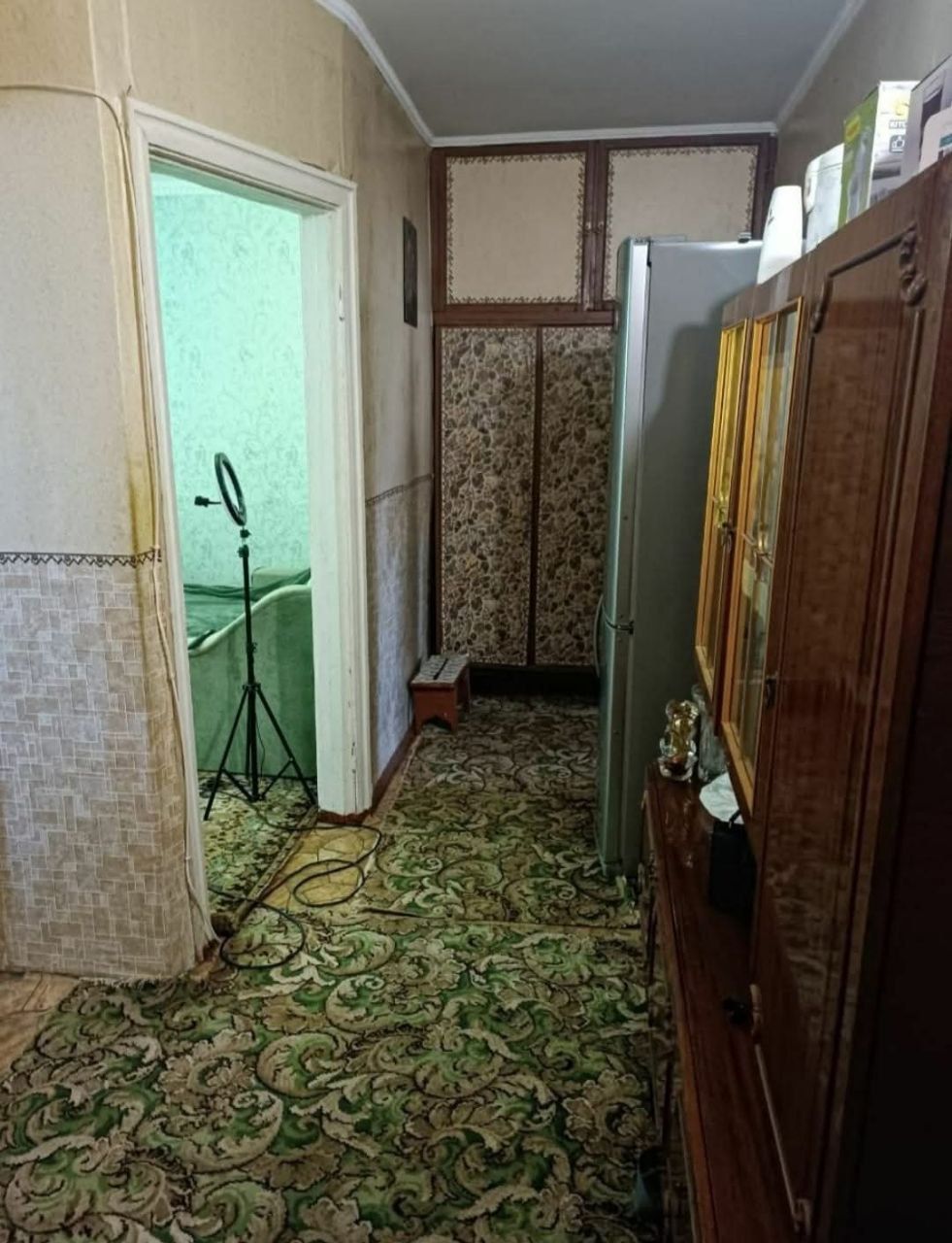 Продам 2 кімн.квартиру р-н ЦРЛ вул. Тиха