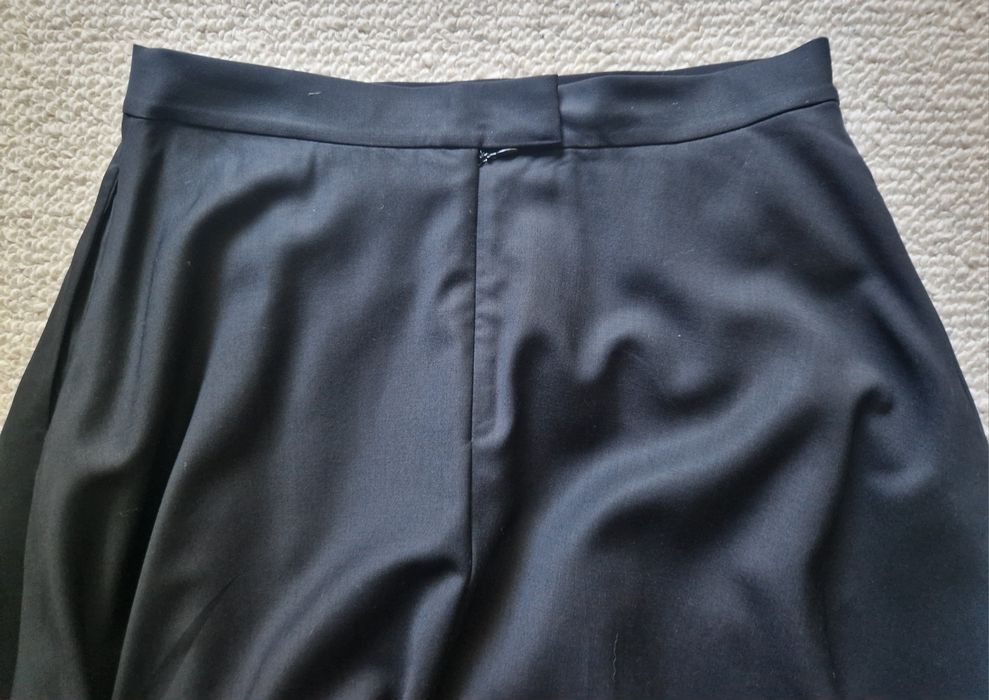 Wełniana spódnica COS roz. 38