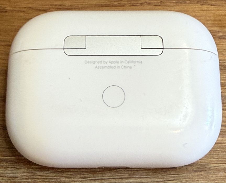 Наушники AirPods Pro 1 with Wireless Charging Case