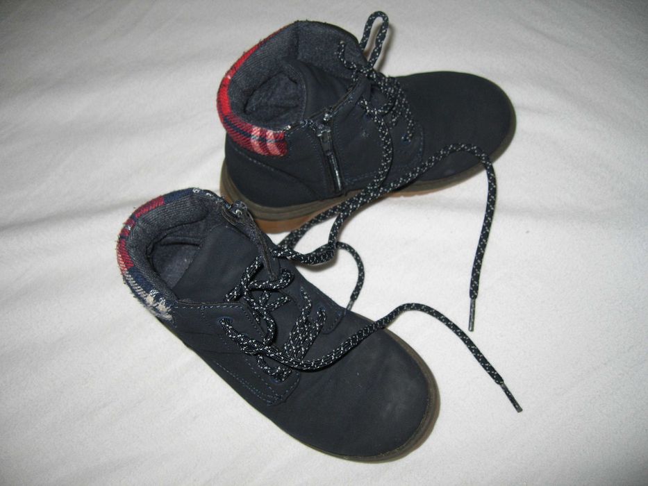 Botas azuis de T27