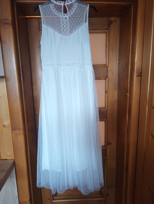 Biała sukienka rozmiar M