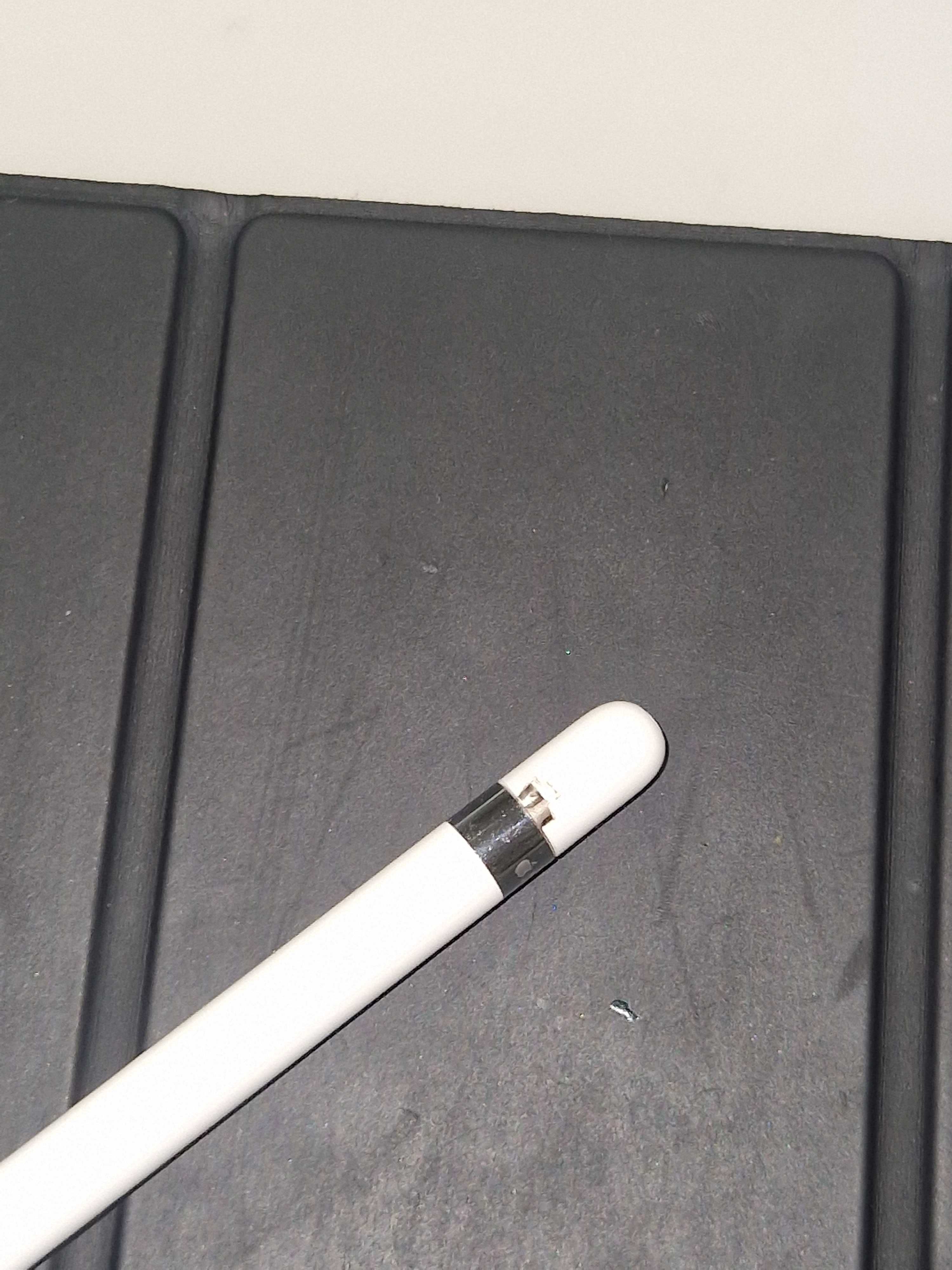 Ipad 8.ª geração 128 gb (rosa gold) com Apple Pencil e Capa