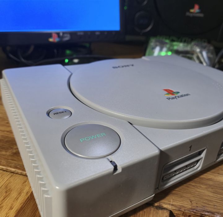 Playstation 1 scph1002 pal. Box zestaw