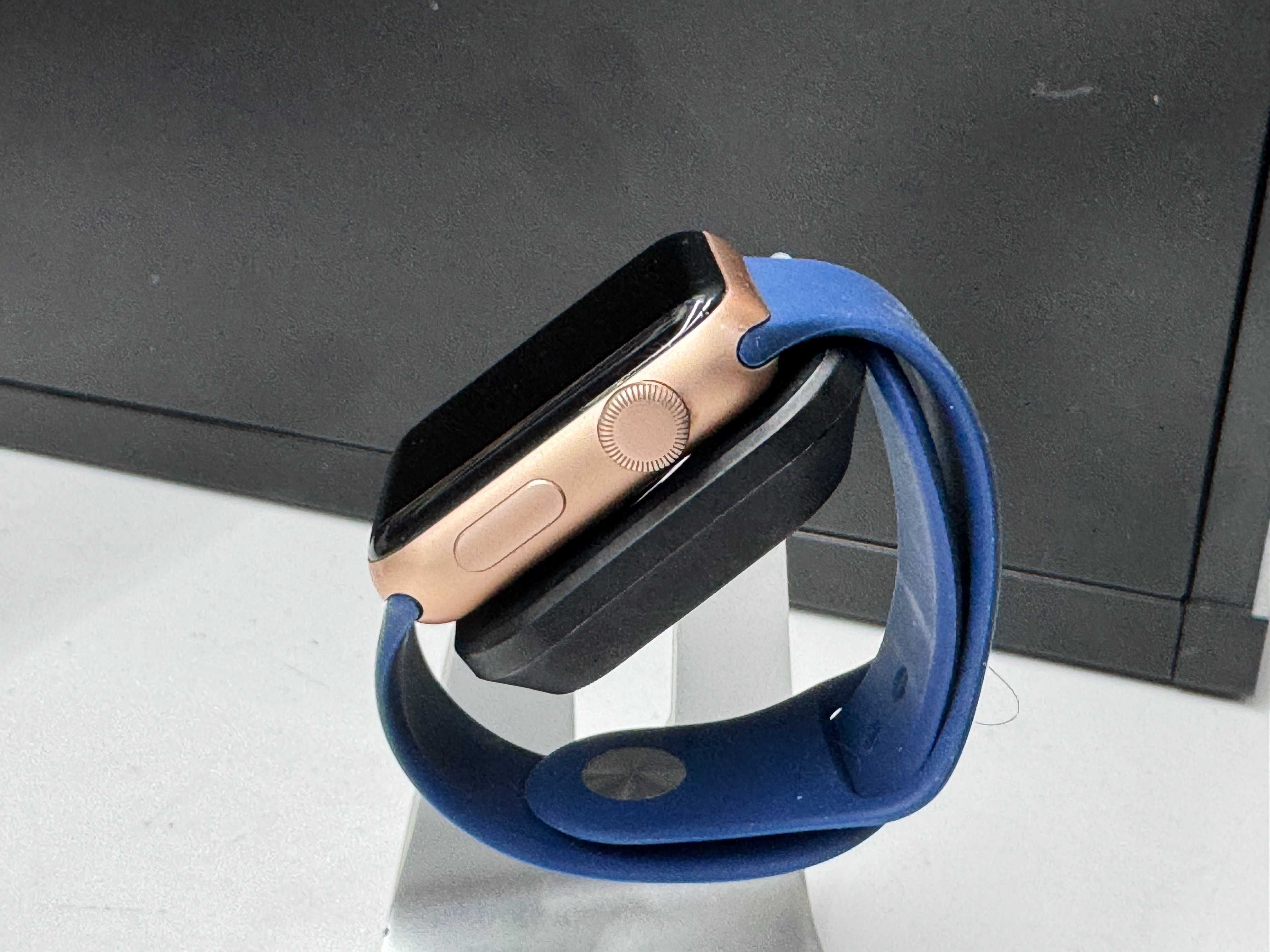 МАГАЗИН Apple Watch Series 3 42mm Gold Trade-In/Bыкyп/Oбмeн