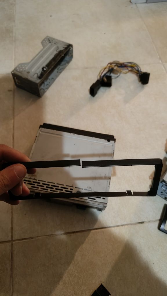 Rádio Sony CDX-R3300 xplod