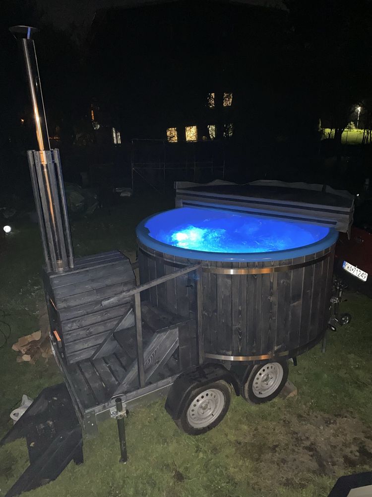 Mobilna balia mobilne jacuzzi opalane drewnem