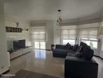 Apartamento T2 com Suite - Garagem Box e Arrecadação