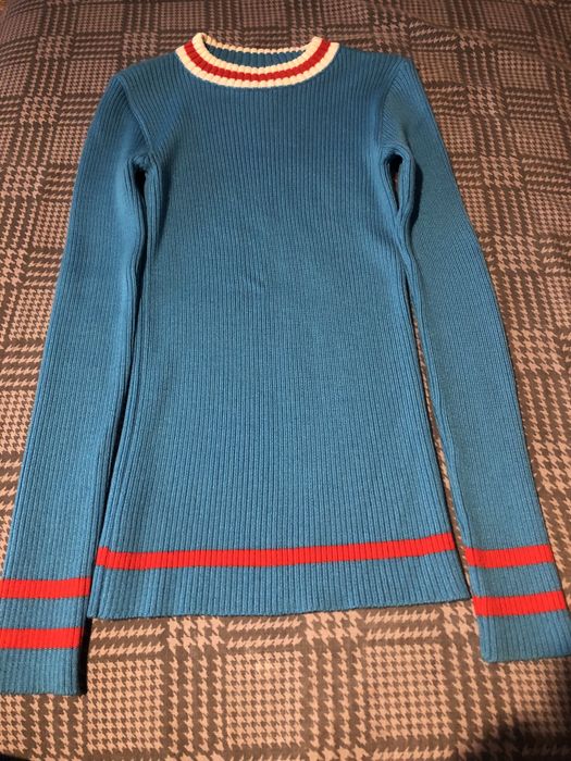 Светрик для дівчинки