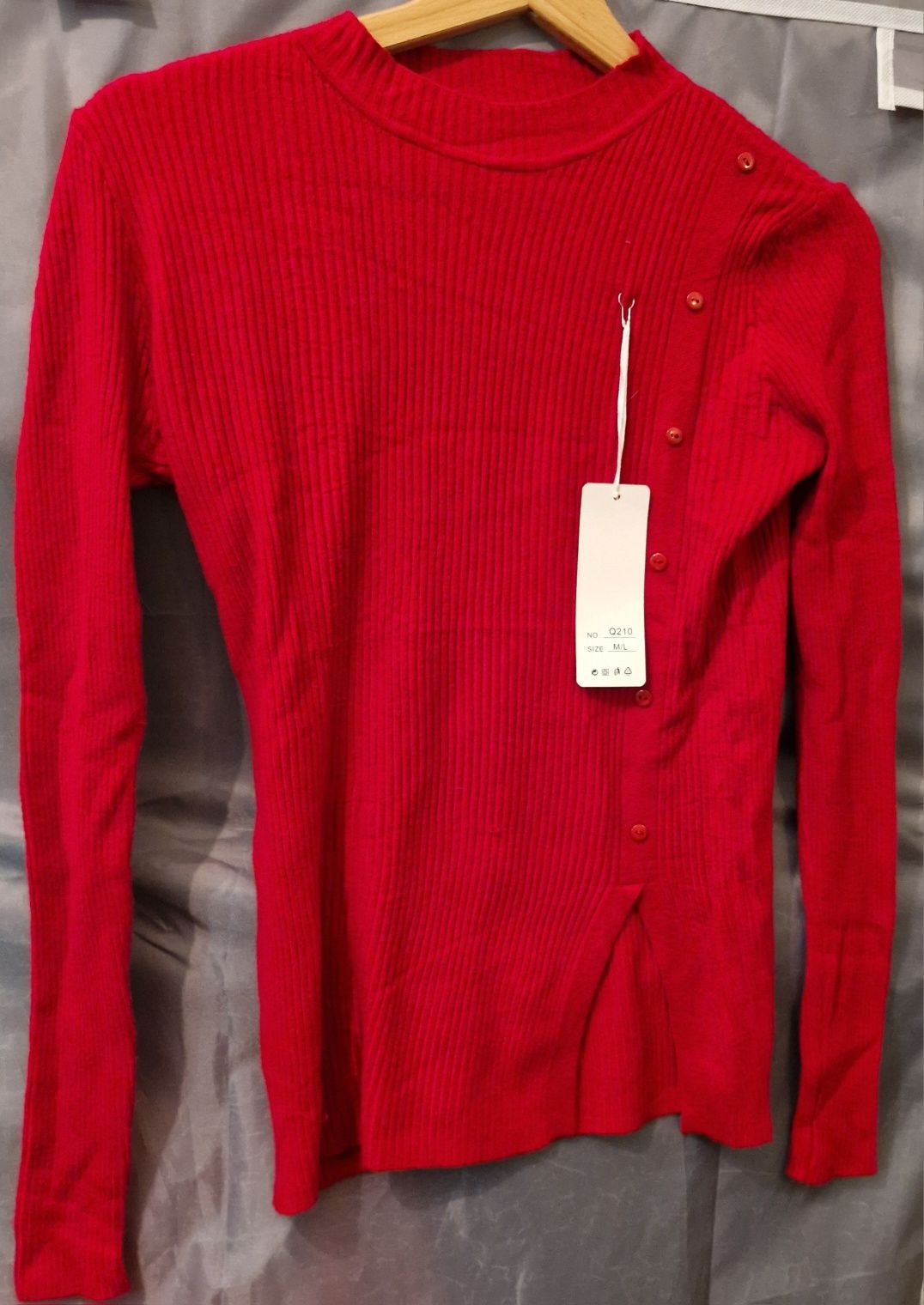 Vendo  camisolas novas com etiqueta