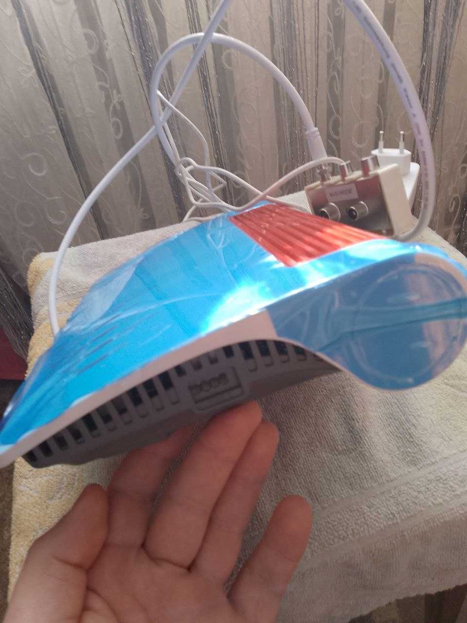 Fritz. Box 6660 Cable роутер німецький