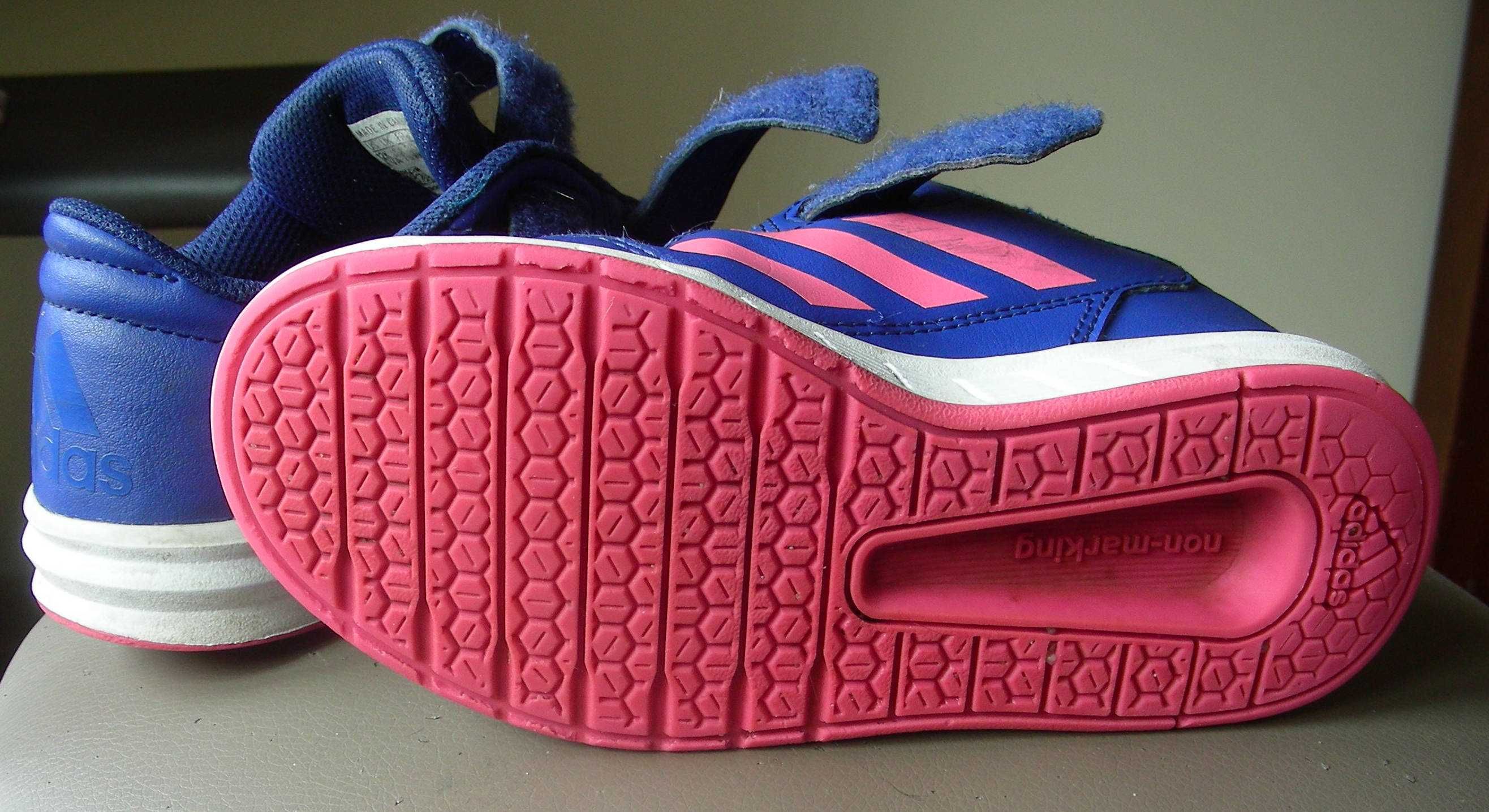 Buty dziecięce Adidas w rozmiarze 30