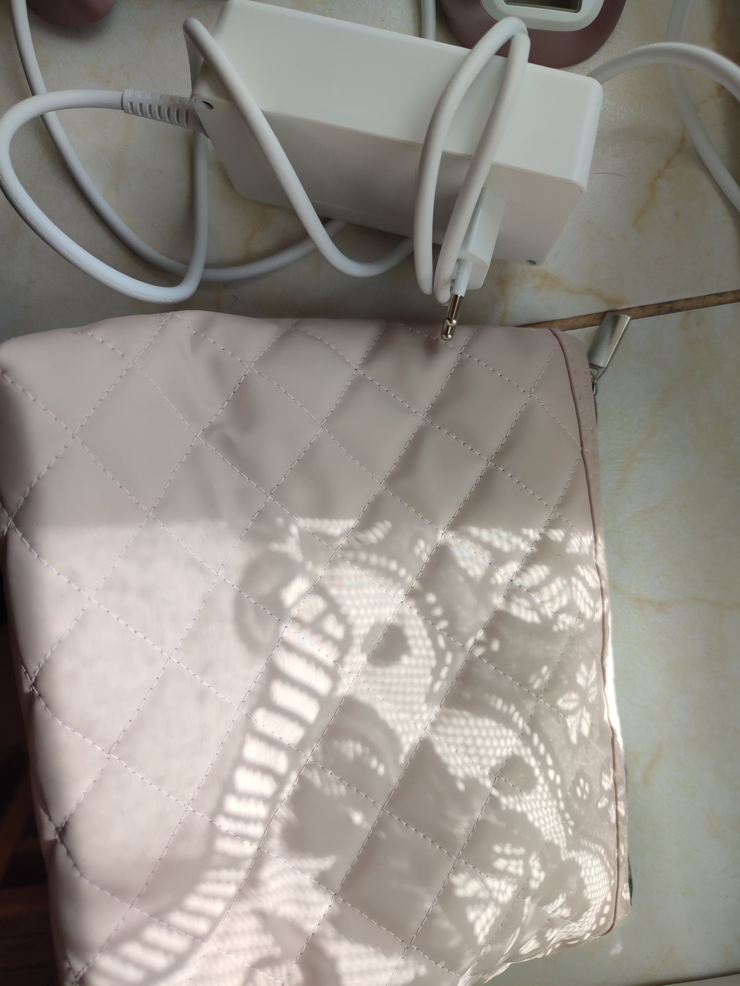 Depilator Philips Lumea 9900 IPL BRI977/00