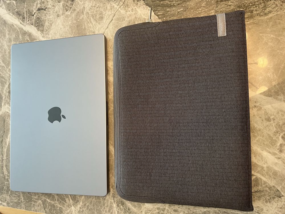 MacBook Pro 16” M2 Max 1TB
