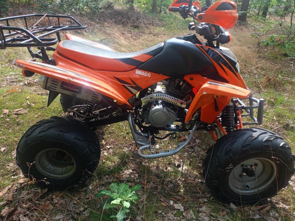 Quad shineray jak nowy