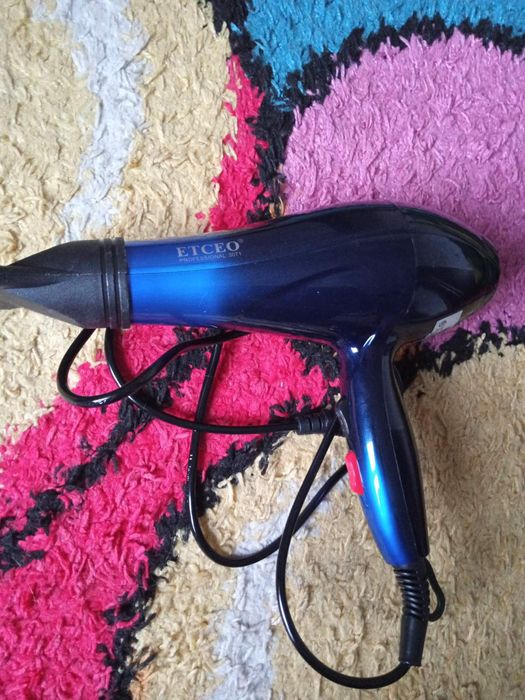 продам фен в хорошому стані