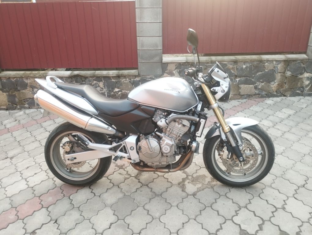 Продам Hornet 600