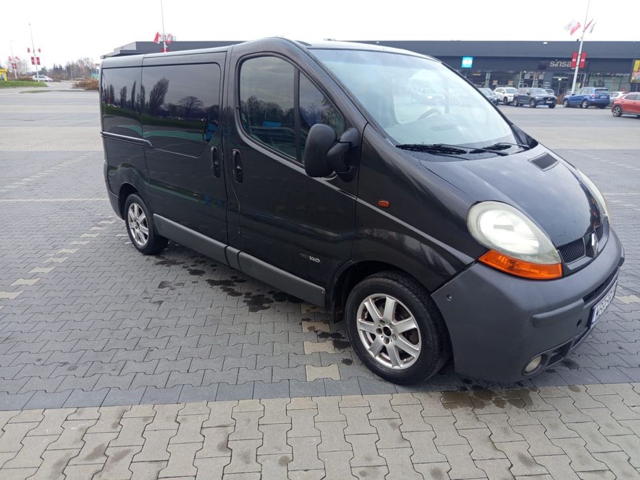 Renault Trafic 2.5 DCi 2003r Super Stan Klima HAK