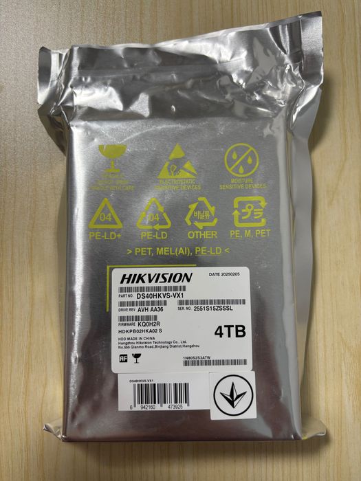 Диск Hikvision 4tb оригінал 100%.