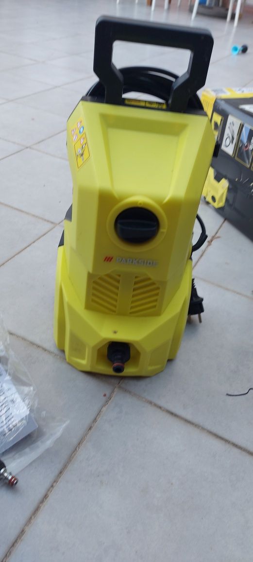 Máquina de pressão de água Parkside