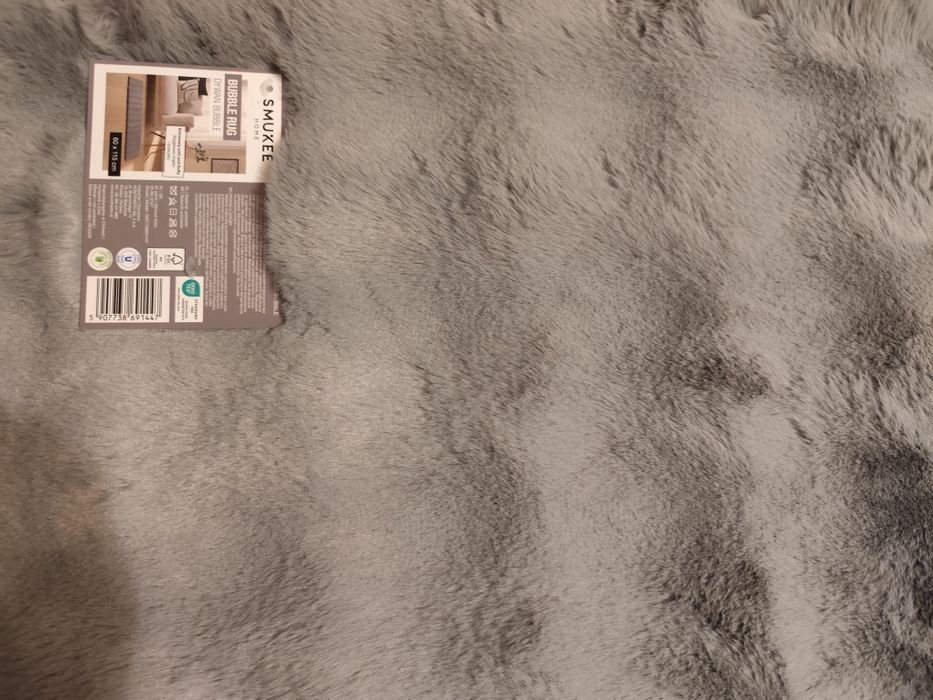 Puszysty dywan 60/115