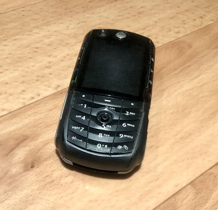 Ретро вінтажний Motorola E1000