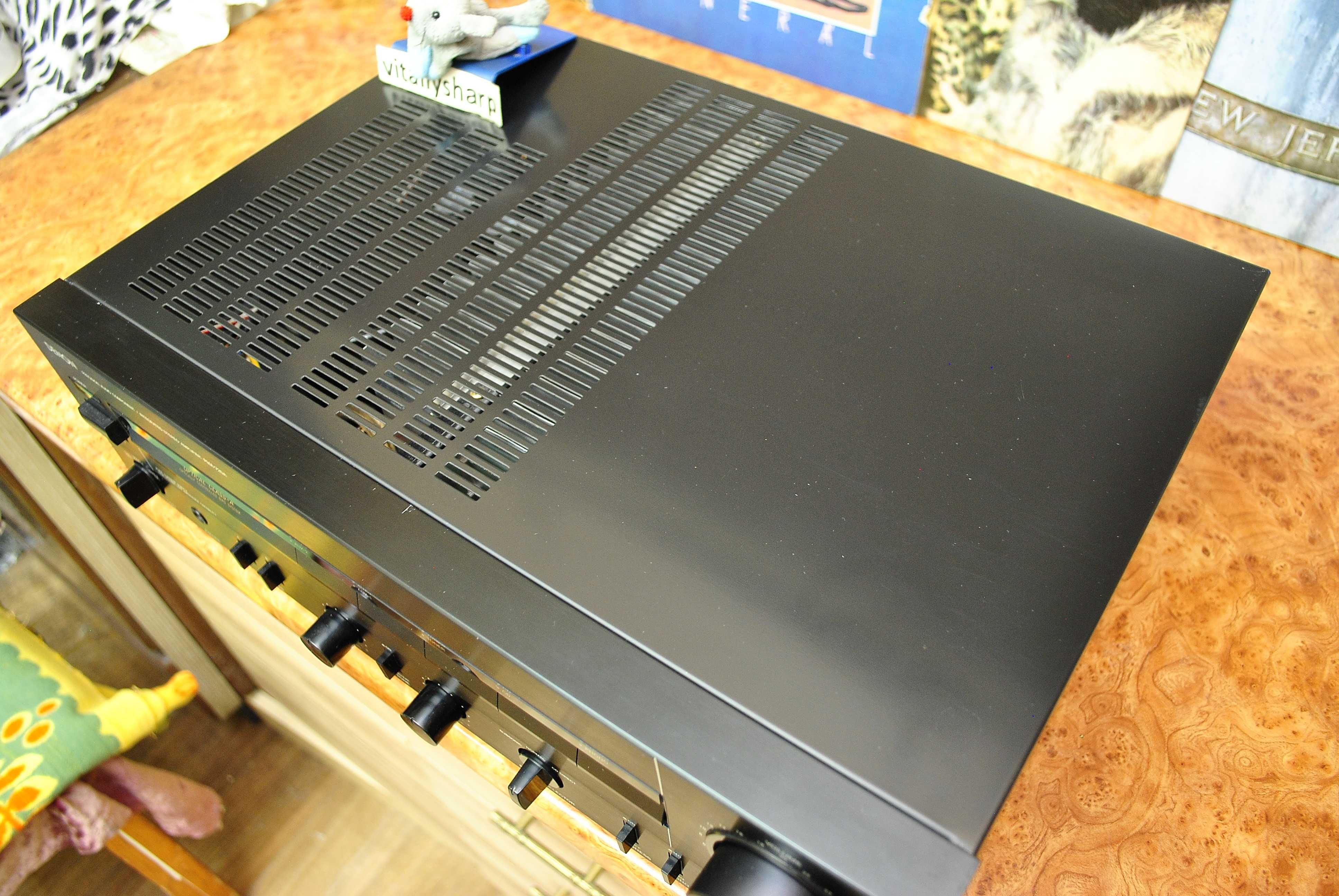 Hi-End DENON PMA-720A (504), 80 вт, 9кг - суперзвук!