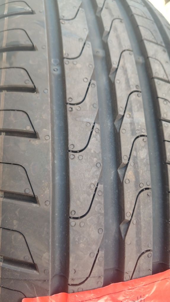 205 60 16 92V Pirelli Cinturato P7 MO