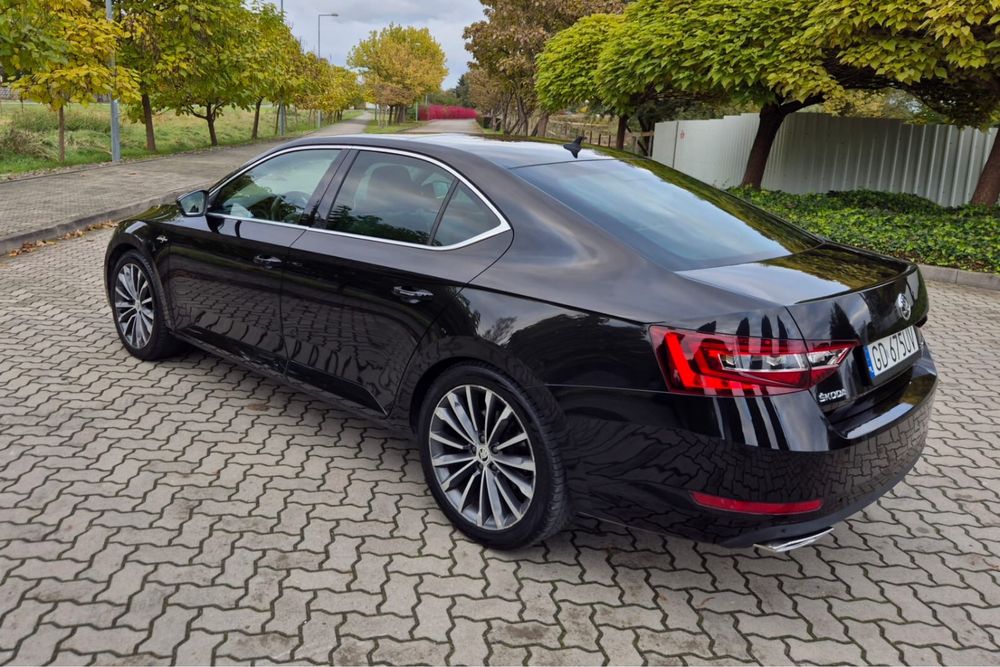 Skoda Superb 4x4 L&K 2.0b 280 koni 2016 rok bezwypadkowy