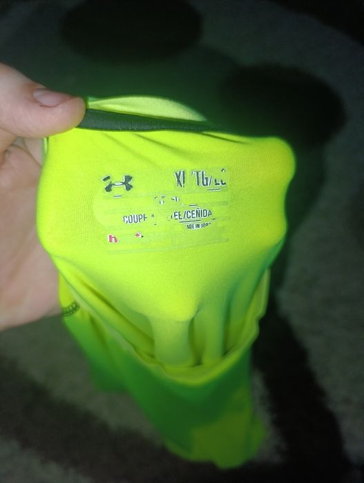 Приталена футболка від Under armour розмір XL