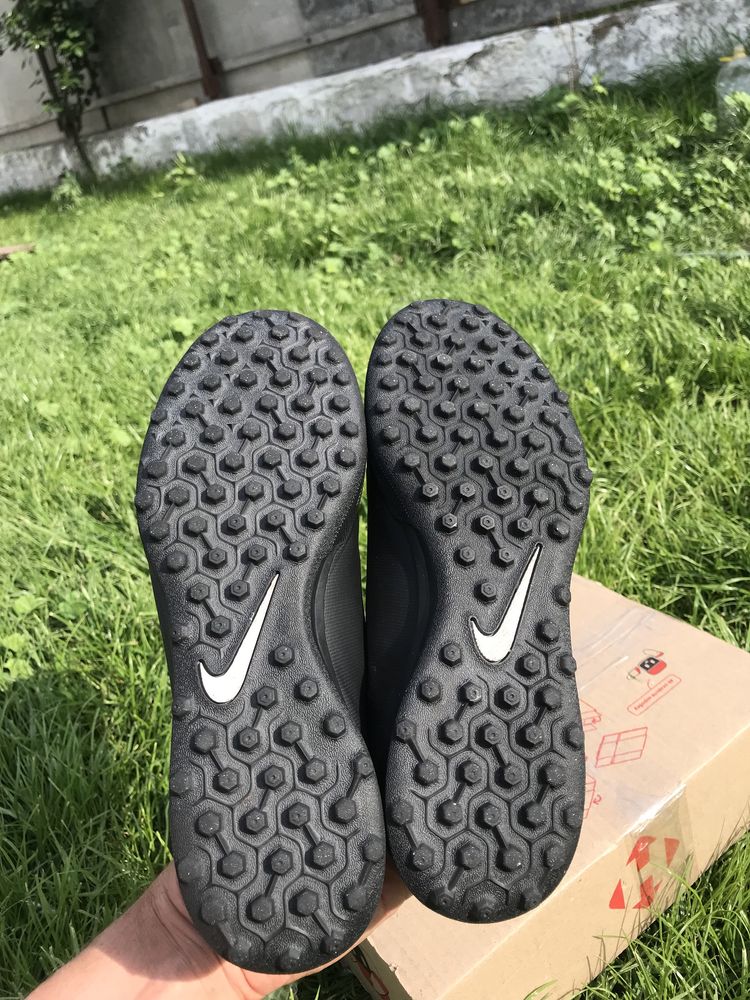 Сороконіжки Nike - p40,5-25,5 см