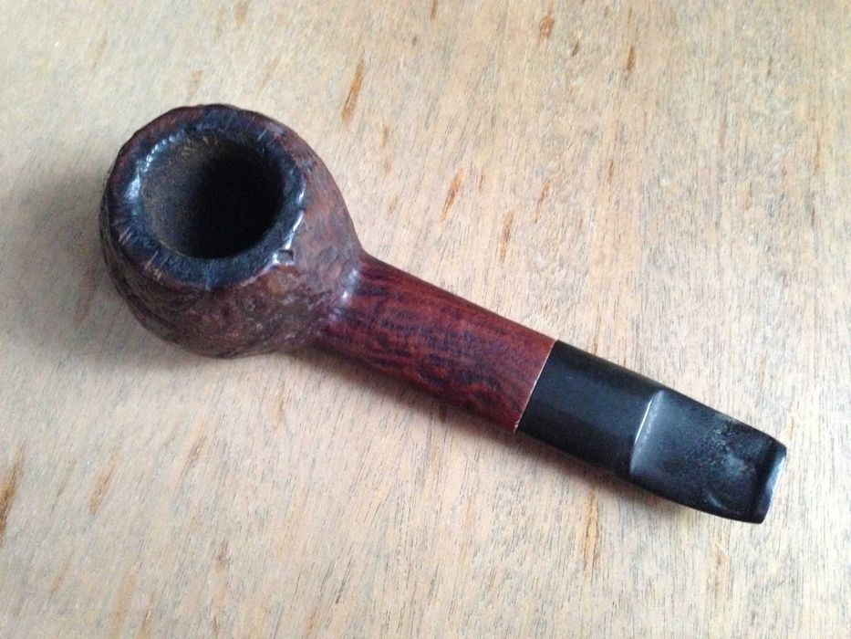 Fajka NHB Monarch 59.