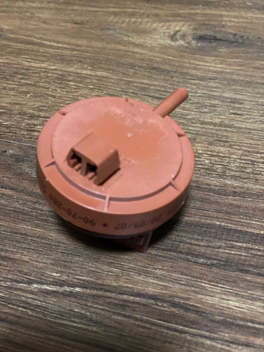 Прессостат (датчик уровня воды)ardo.Прессостат датчик рівня води.